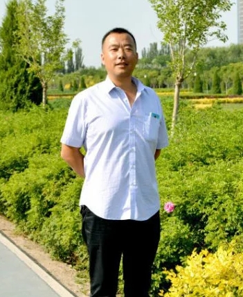 天不在蓝的第一张照片--银川闪婚服务中心