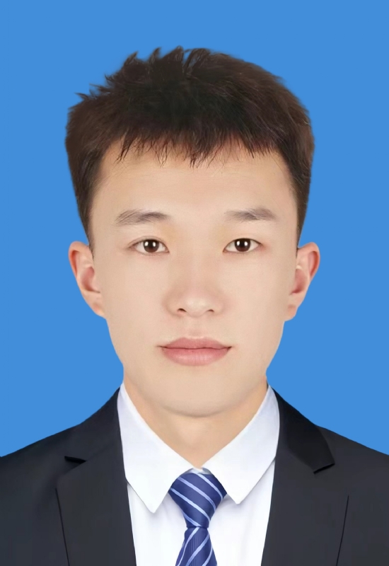 东子的第二张照片--银川闪婚服务中心