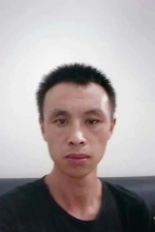 天狼的第一张照片--银川闪婚服务中心